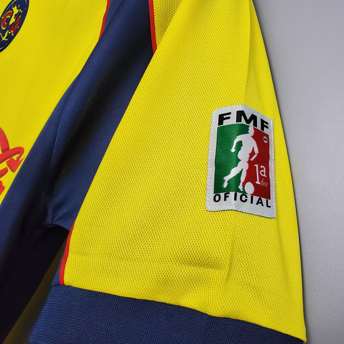 Retro Club America Jersey 2001-02 Home Yellow Football Kit Soccer Jersey