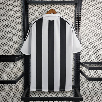 Retro Newcastle United Jersey 2005-07 Home Football Kit Soccer Shirt