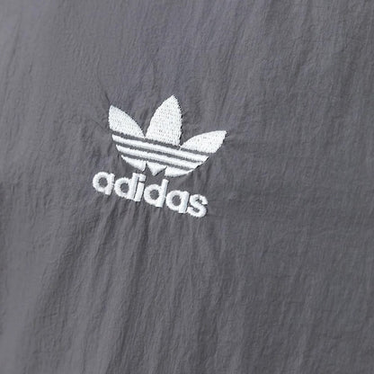Real Madrid Windbreaker 2025/26 Grey Football Kit